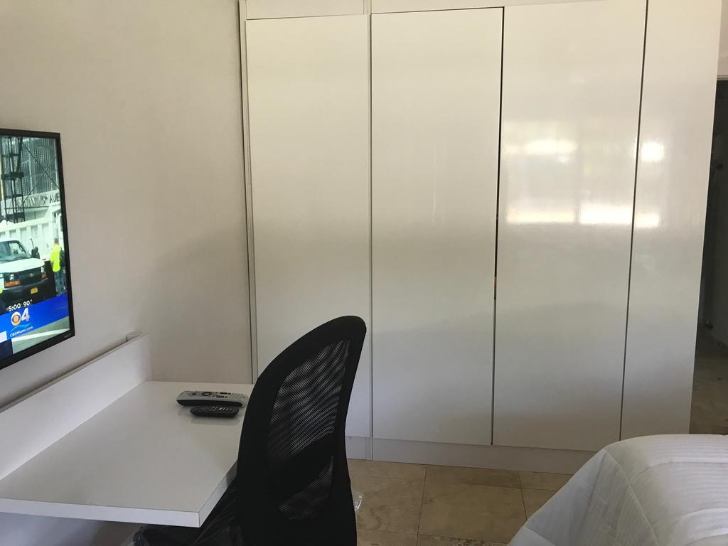 פומפנו ביץ' Wave Beach Vacation Rentals חדר תמונה
