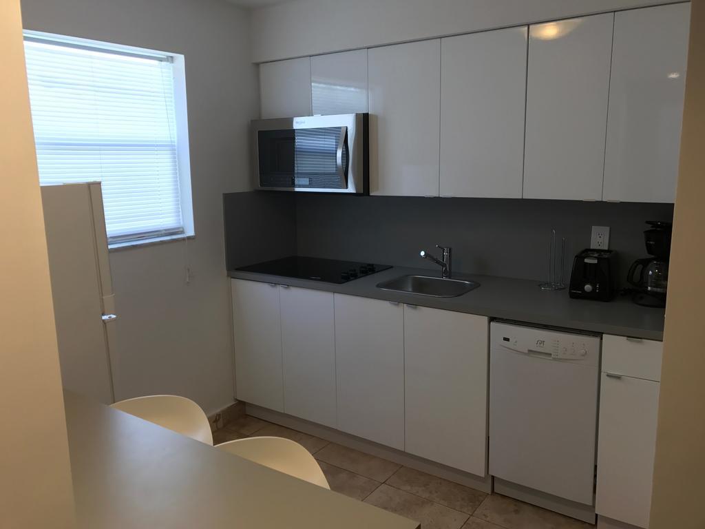 פומפנו ביץ' Wave Beach Vacation Rentals חדר תמונה