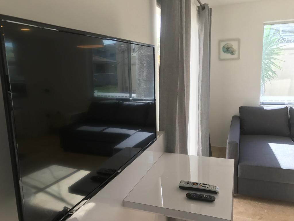 פומפנו ביץ' Wave Beach Vacation Rentals חדר תמונה